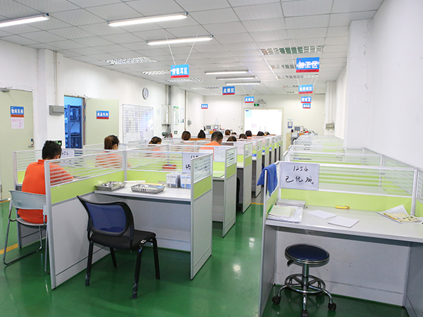 力源電池辦公室風(fēng)采 力源電池辦公室風(fēng)采